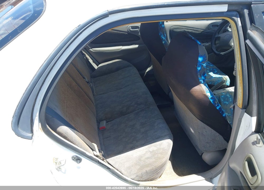 2000 TOYOTA COROLLA LE VIN: 1NXBR12E2YZ398261