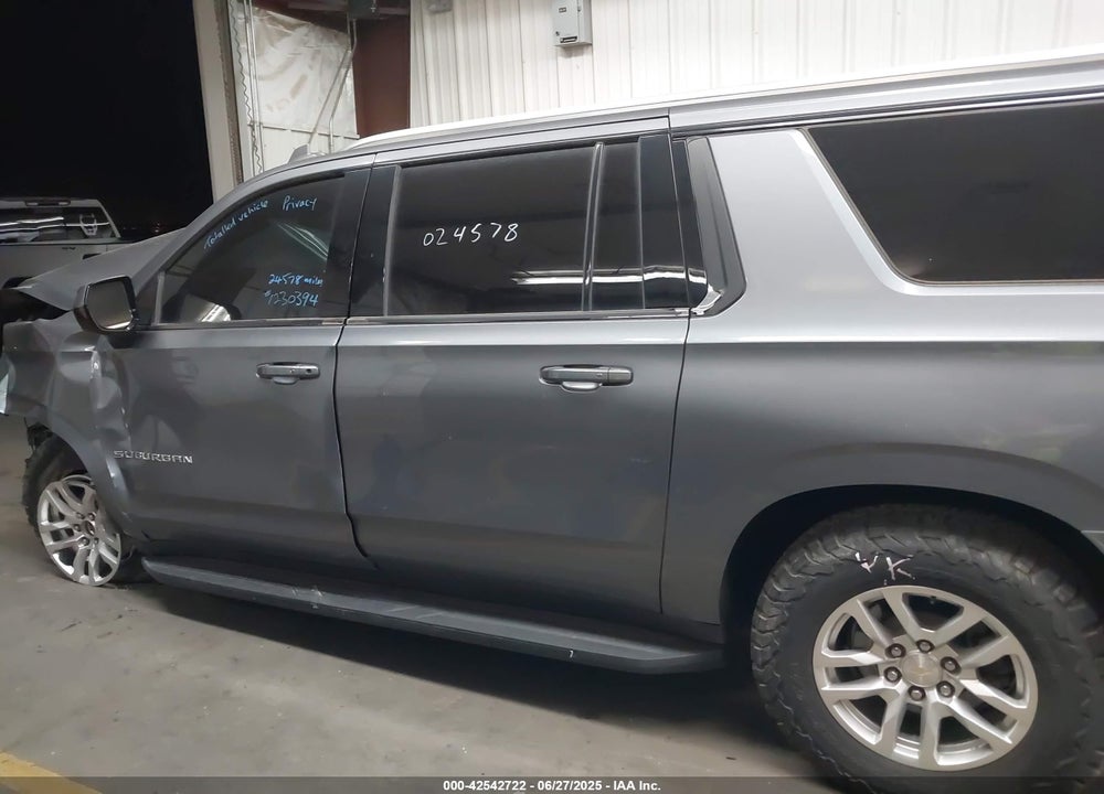 2022 CHEVROLET SUBURBAN VIN: 1GNSKBKD0NR175213