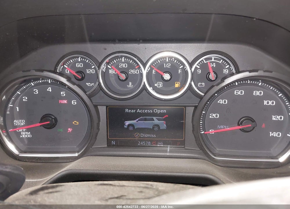 2022 CHEVROLET SUBURBAN VIN: 1GNSKBKD0NR175213
