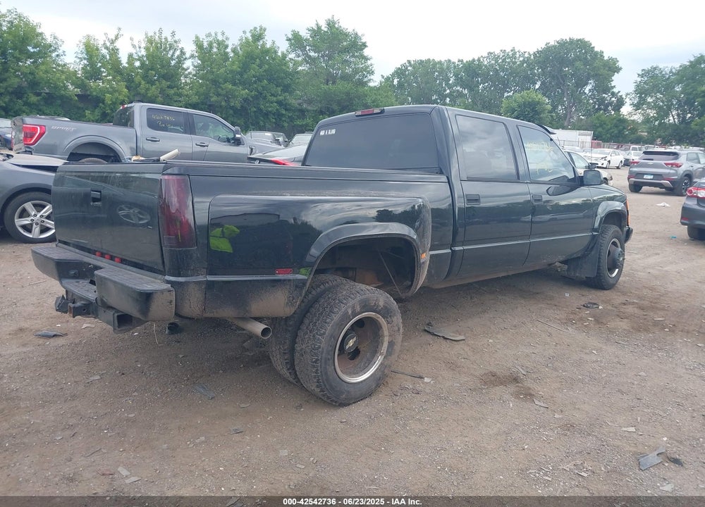 1999 CHEVROLET K3500 VIN: 1GCHK33J3XF016767