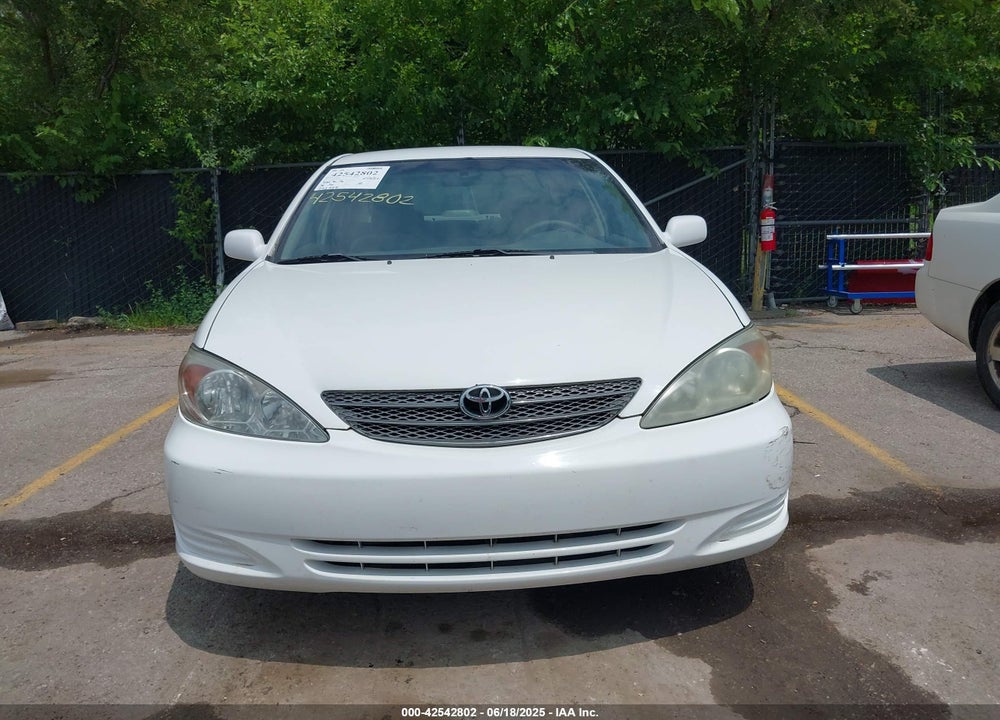 2002 TOYOTA CAMRY LE VIN: 4T1BE32K92U047903