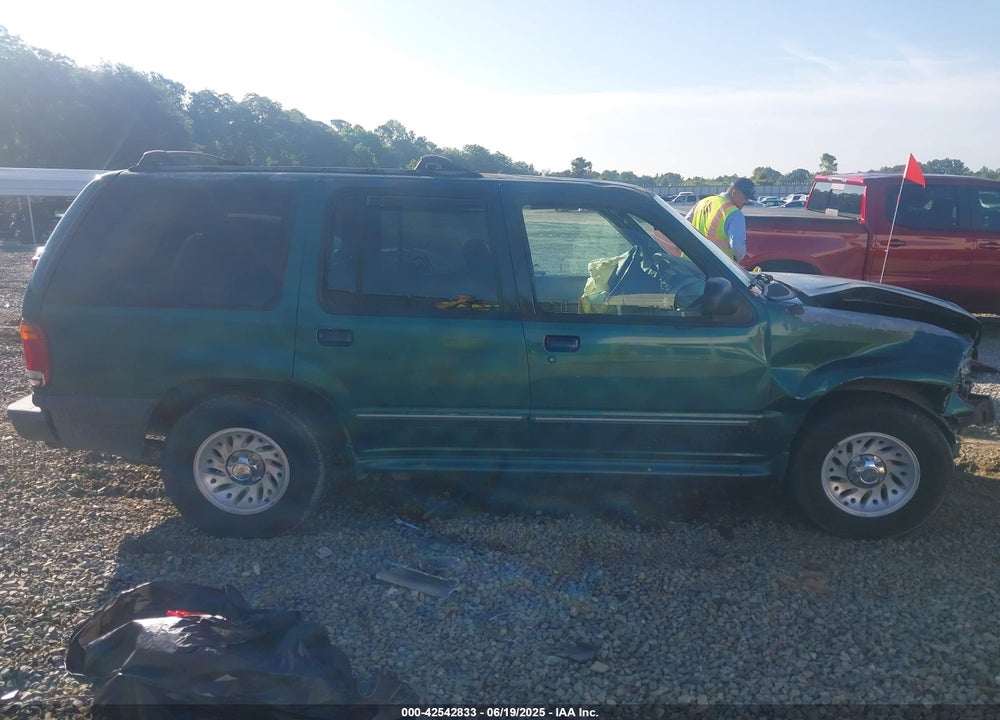 2000 FORD EXPLORER XLS VIN: 1FMZU62X3YUB73486