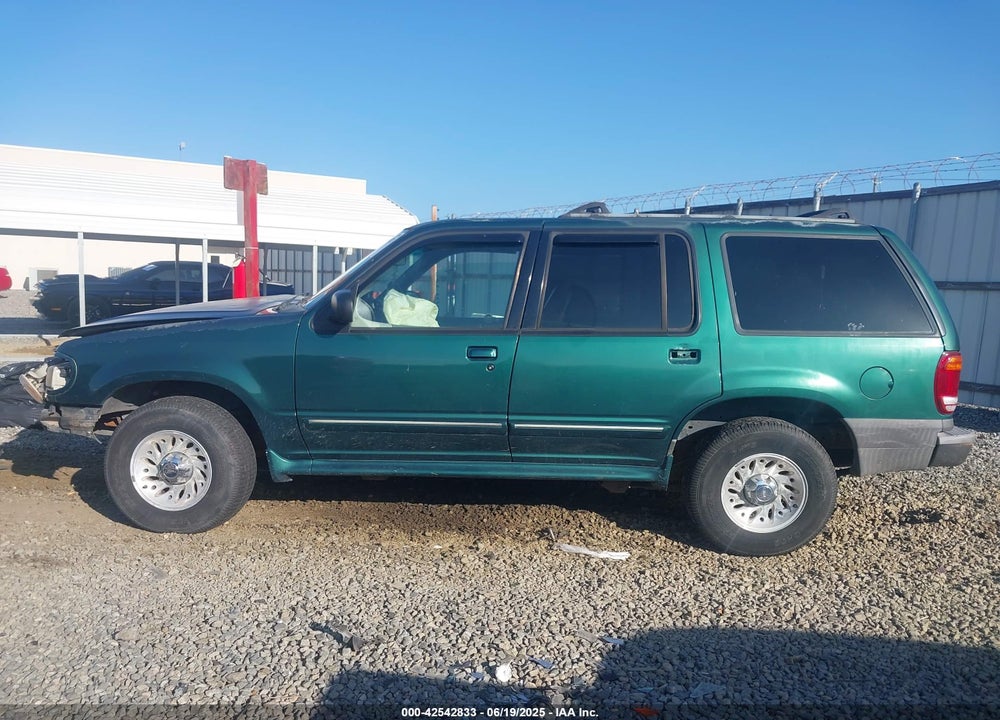 2000 FORD EXPLORER XLS VIN: 1FMZU62X3YUB73486