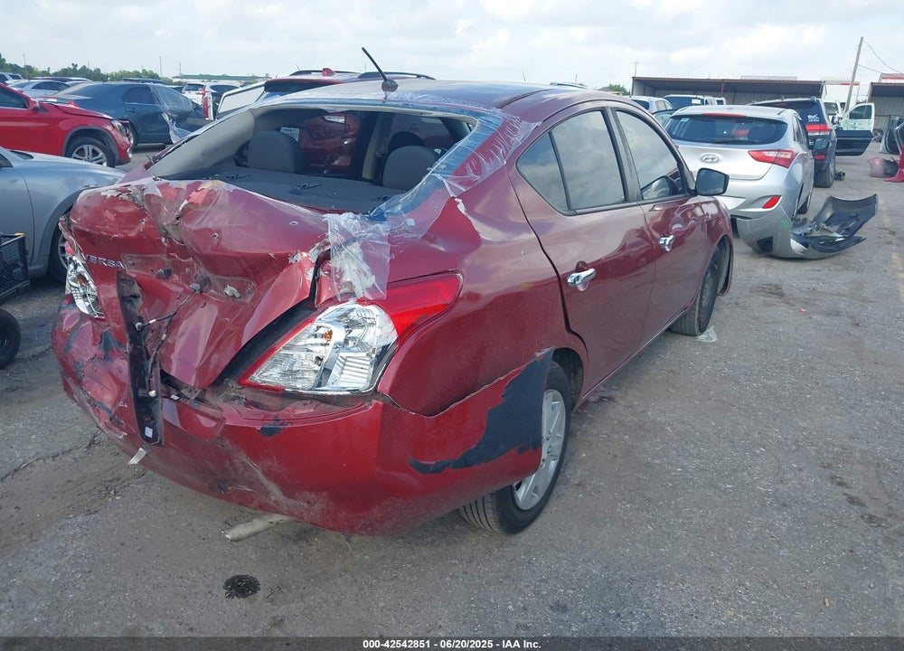 2018 NISSAN VERSA VIN: 3N1CN7AP1JL879681