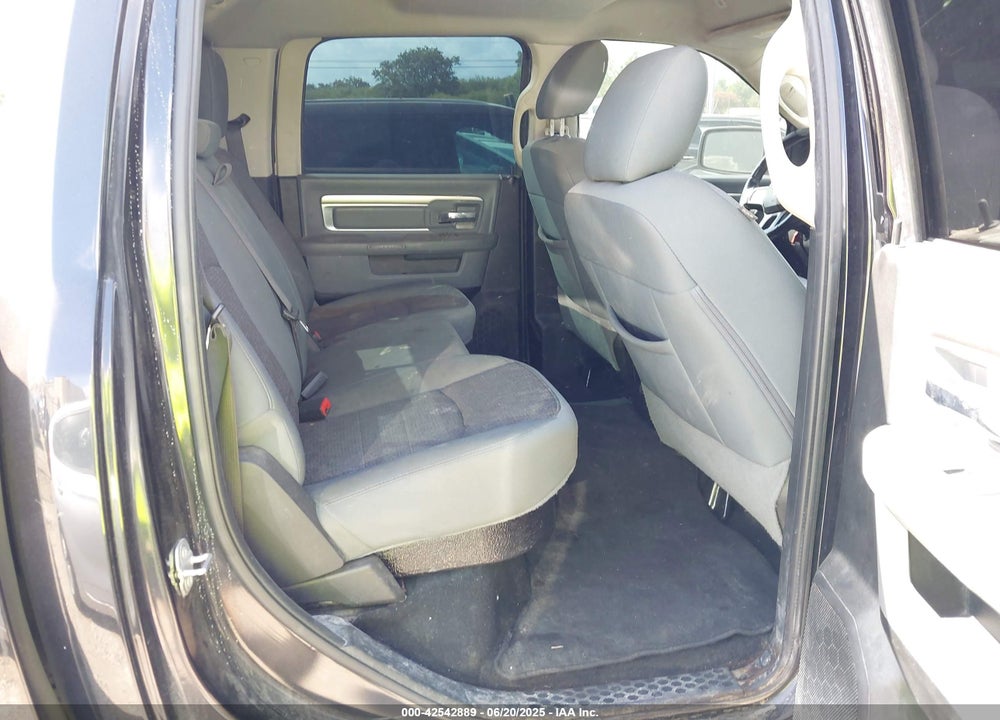 2019 RAM 1500 CLASSIC LONE STAR 4X4 5'7 BOX VIN: 1C6RR7LT0KS524033