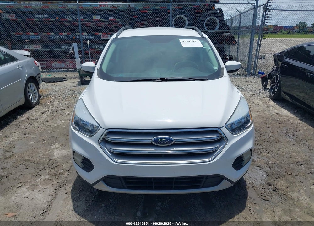 2018 FORD ESCAPE SE VIN: 1FMCU0GD7JUC90284