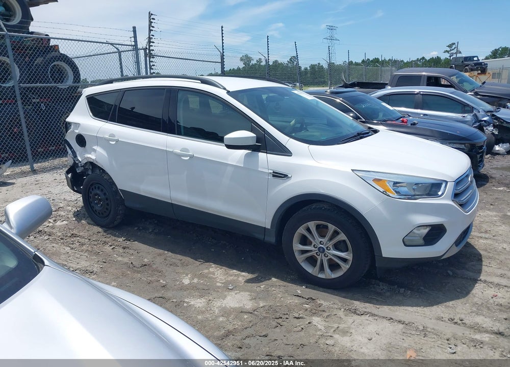 2018 FORD ESCAPE SE VIN: 1FMCU0GD7JUC90284
