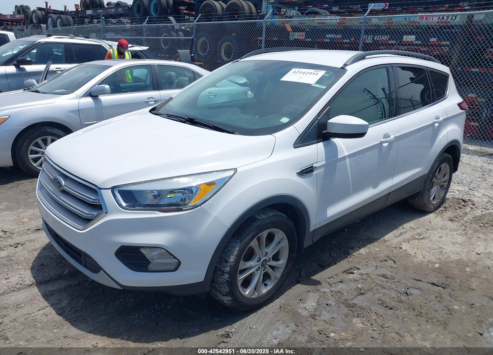 2018 FORD ESCAPE SE VIN: 1FMCU0GD7JUC90284