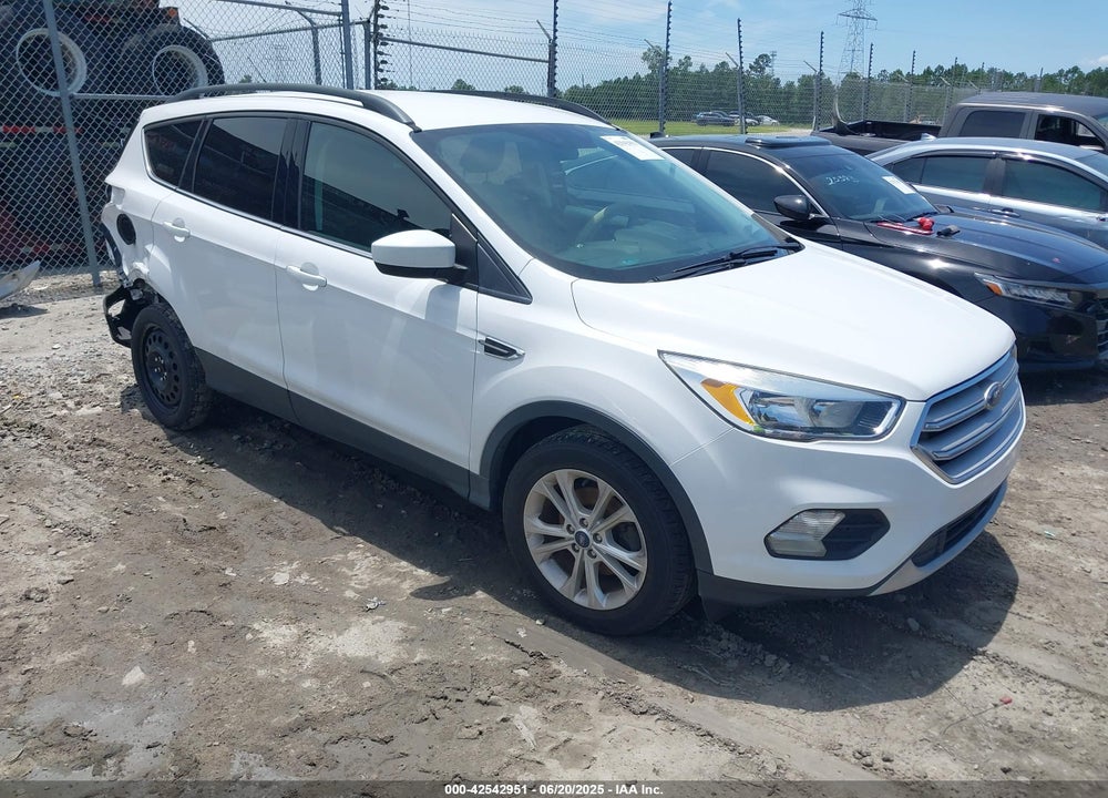 2018 FORD ESCAPE SE VIN: 1FMCU0GD7JUC90284
