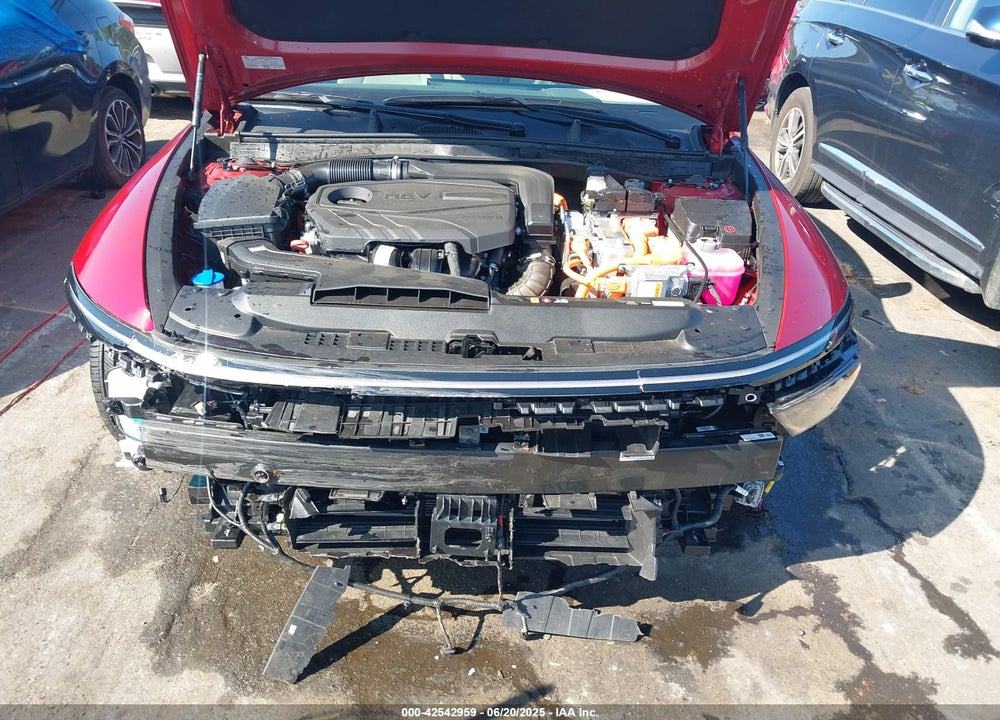 2024 HYUNDAI SONATA HYBRID VIN: KMHL34JJ7RA099678