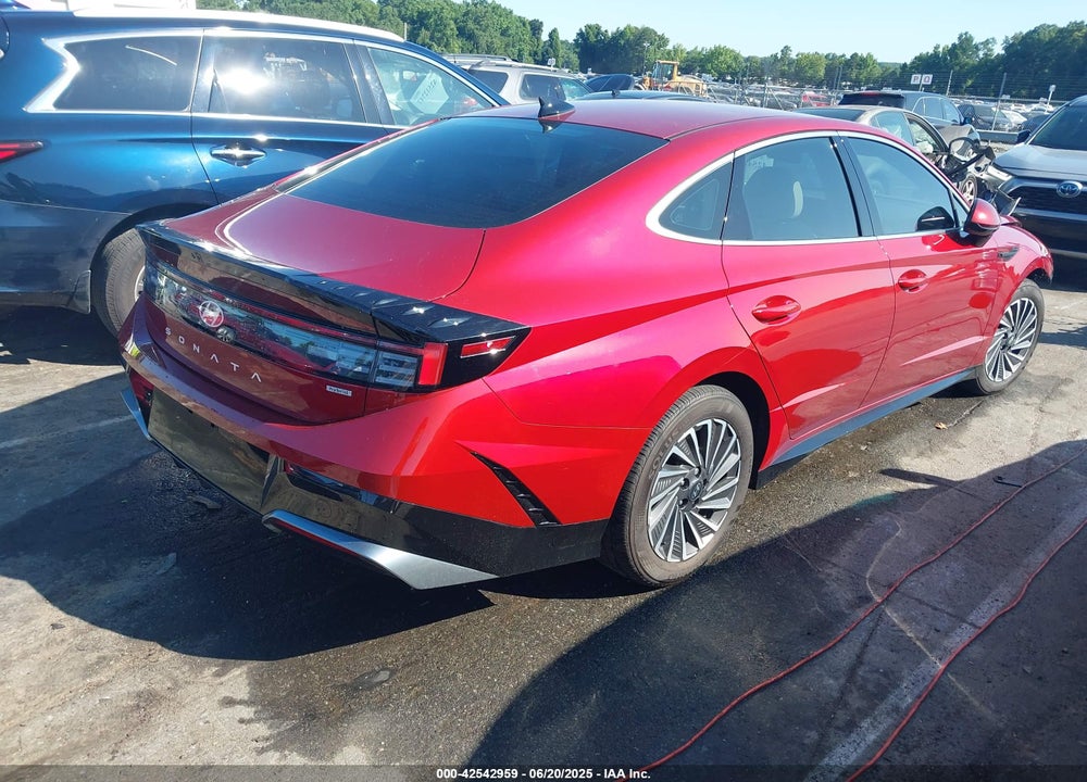 2024 HYUNDAI SONATA HYBRID VIN: KMHL34JJ7RA099678