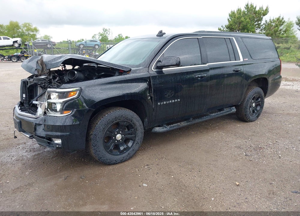 2018 CHEVROLET SUBURBAN VIN: 1GNSKHKC9JR221982