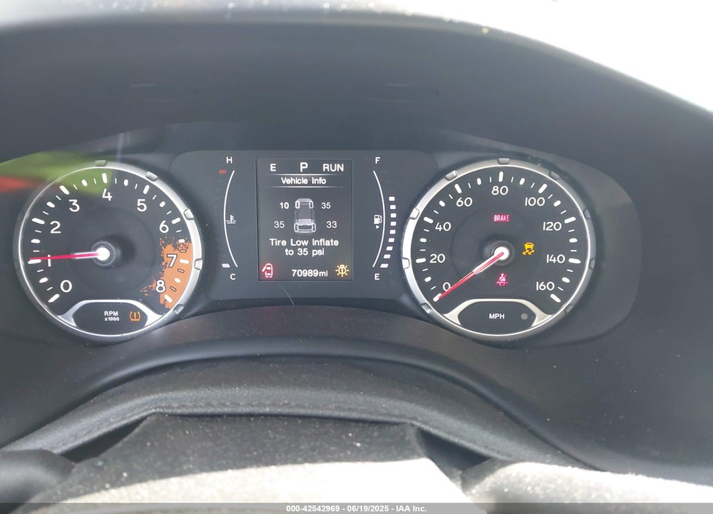 2018 JEEP RENEGADE VIN: ZACCJBAB8JPJ55880