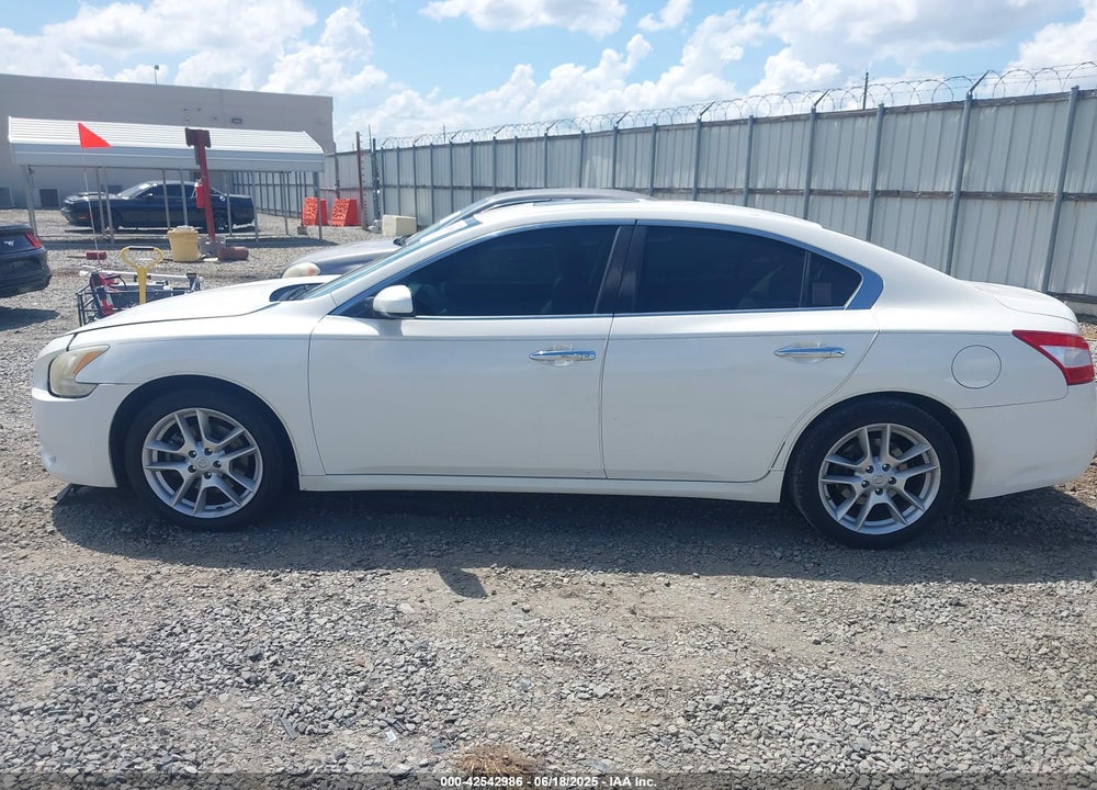 2009 NISSAN MAXIMA VIN: 1N4AA51E79C852064
