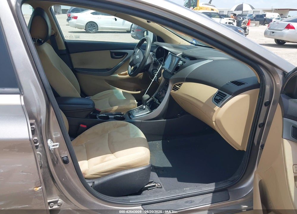 2013 HYUNDAI ELANTRA VIN: 5NPDH4AE9DH186741