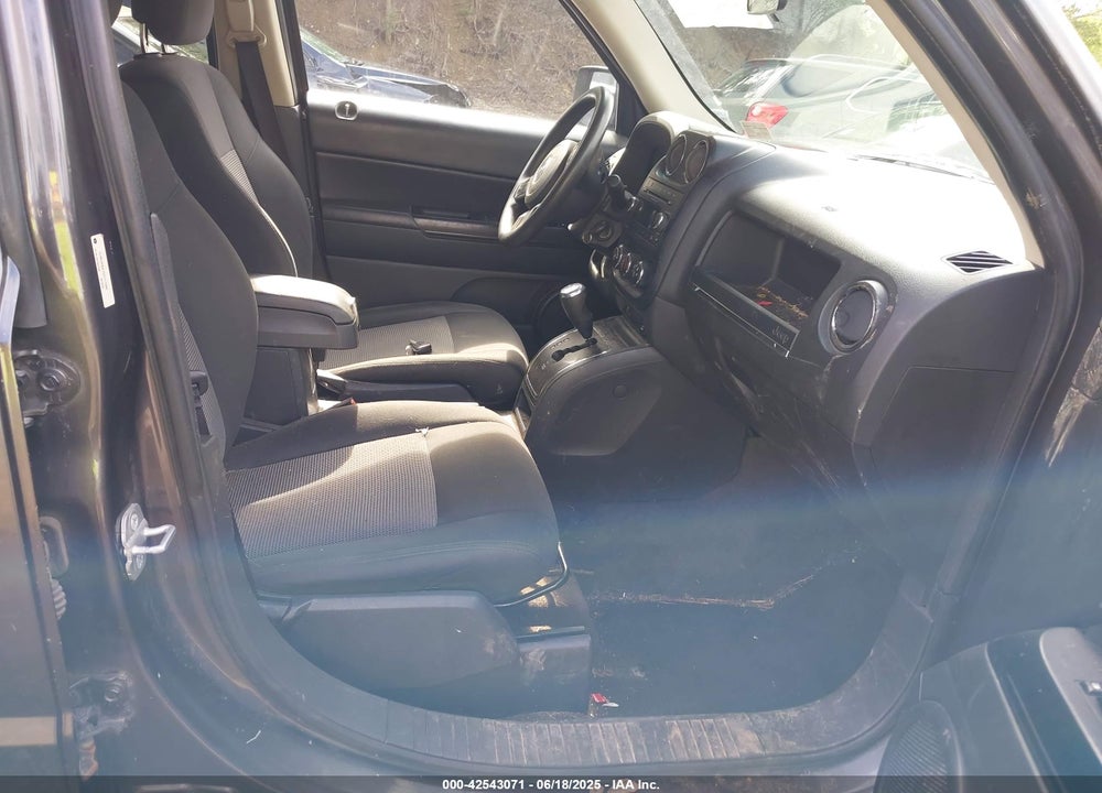 2014 JEEP PATRIOT VIN: 1C4NJRBB7ED717386