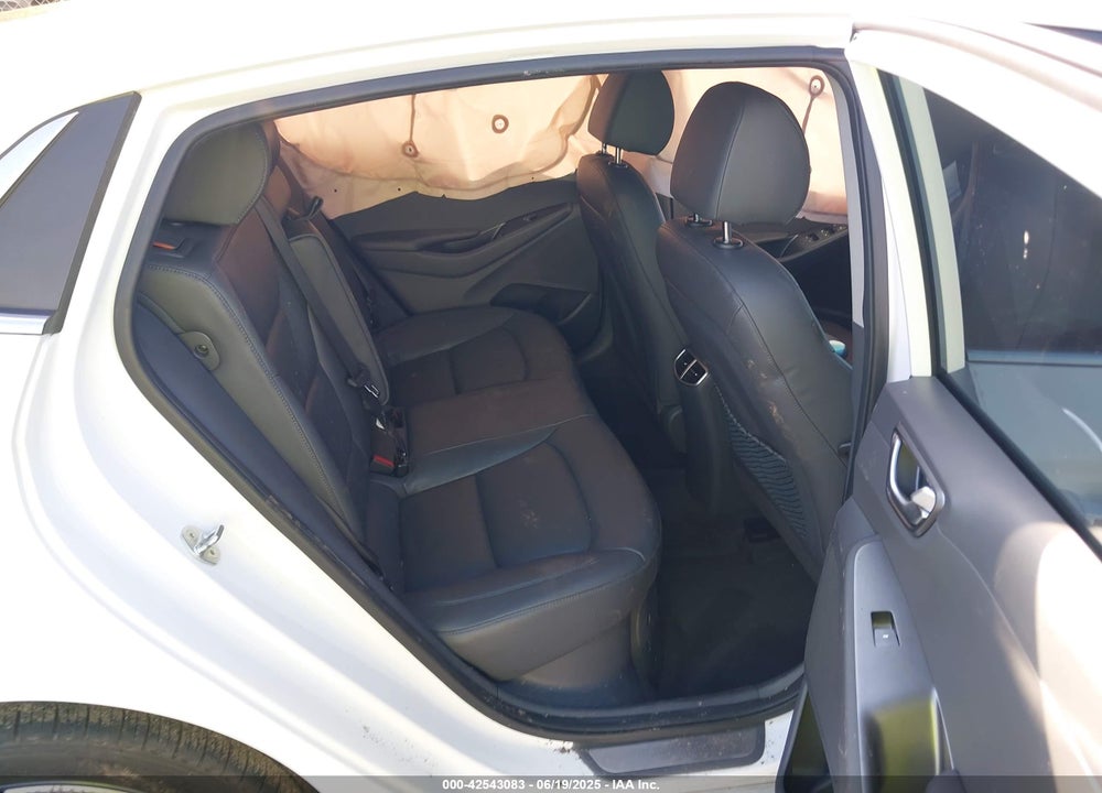 2021 HYUNDAI IONIQ VIN: KMHC05LC4MU255129