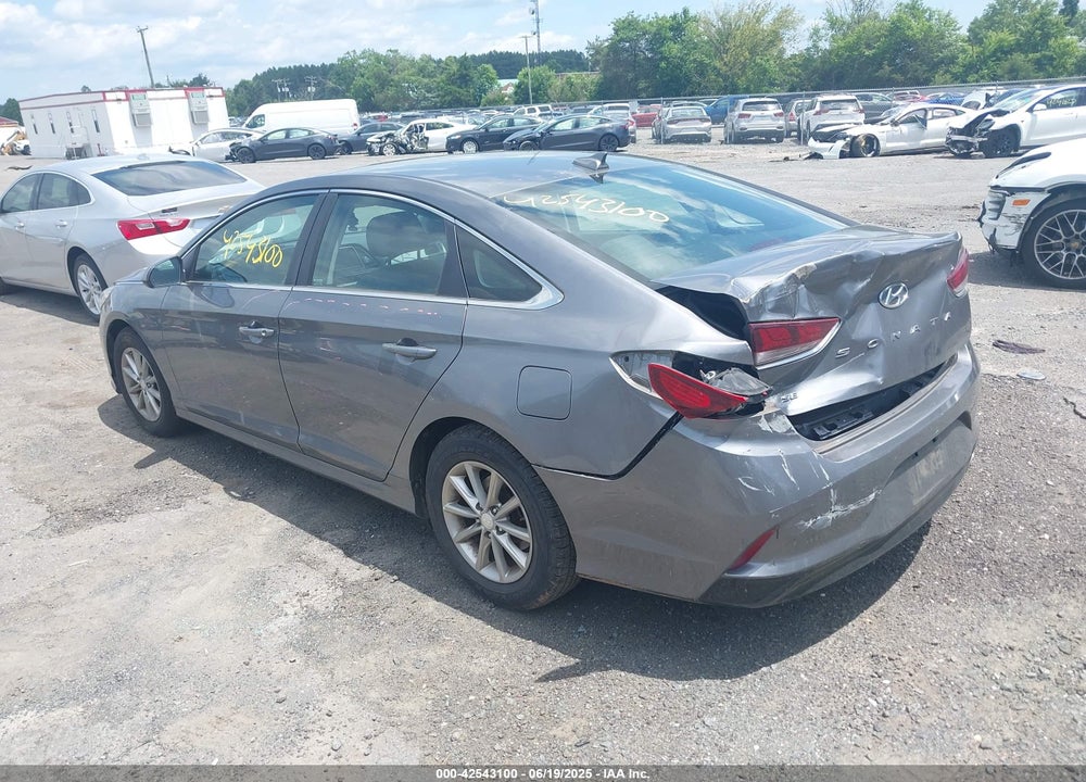 2018 HYUNDAI SONATA VIN: 5NPE24AF2JH710015