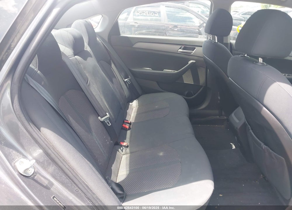 2018 HYUNDAI SONATA VIN: 5NPE24AF2JH710015