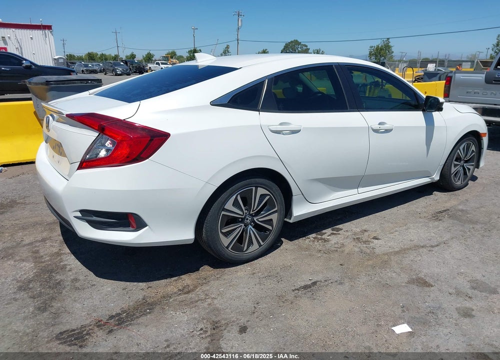 2017 HONDA CIVIC VIN: 19XFC1F33HE204819