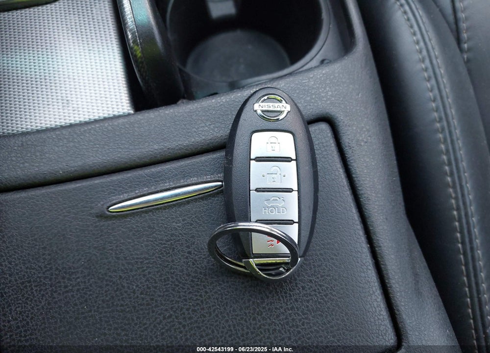2011 NISSAN MAXIMA VIN: 1N4AA5AP2BC851170