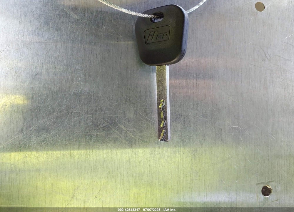 2015 CHEVROLET EQUINOX VIN: 2GNFLGEK9F6385053