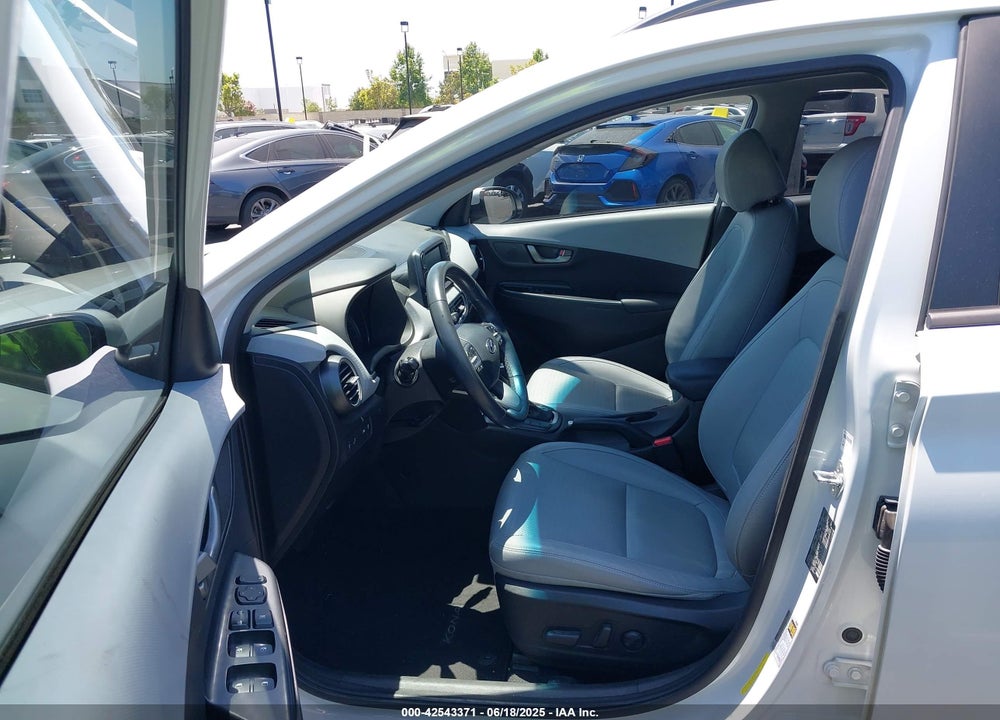 2019 HYUNDAI KONA VIN: KM8K33A55KU220818