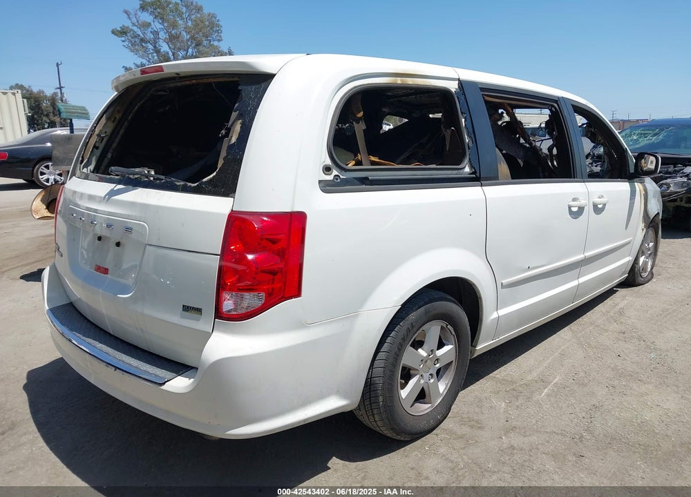 2013 DODGE GRAND CARAVAN SXT VIN: 2C4RDGCG0DR520319