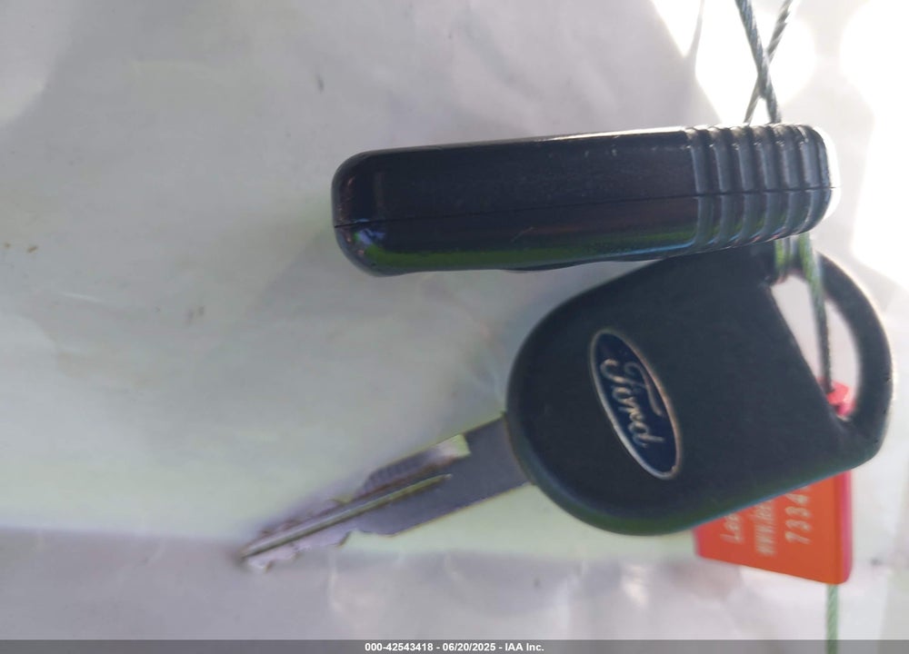 2001 FORD TAURUS LX VIN: 1FAFP52U01G153060