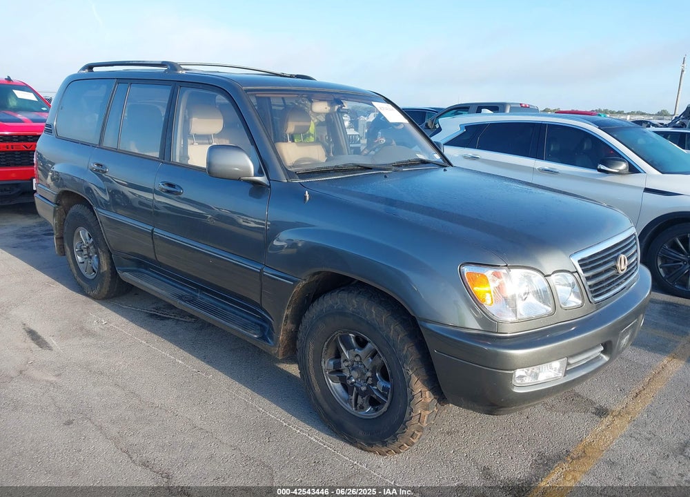 2002 LEXUS LX 470 VIN: JTJHT00W423518562