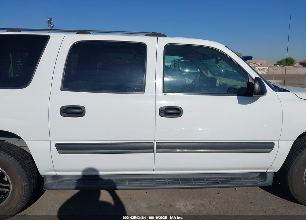 2005 CHEVROLET SUBURBAN 1500 LS VIN: 3GNEC16Z35G156200
