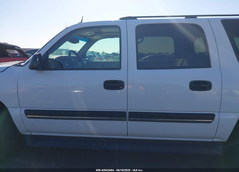 2005 CHEVROLET SUBURBAN 1500 LS VIN: 3GNEC16Z35G156200