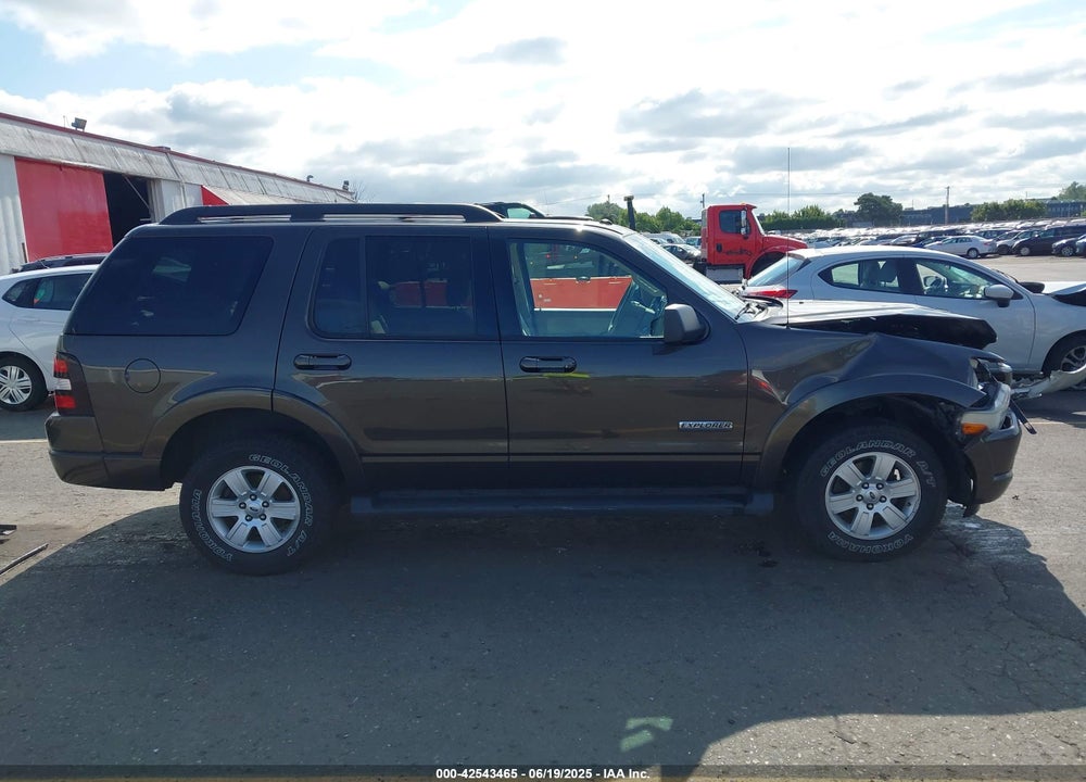 2008 FORD EXPLORER XLT VIN: 1FMEU73E98UB15609