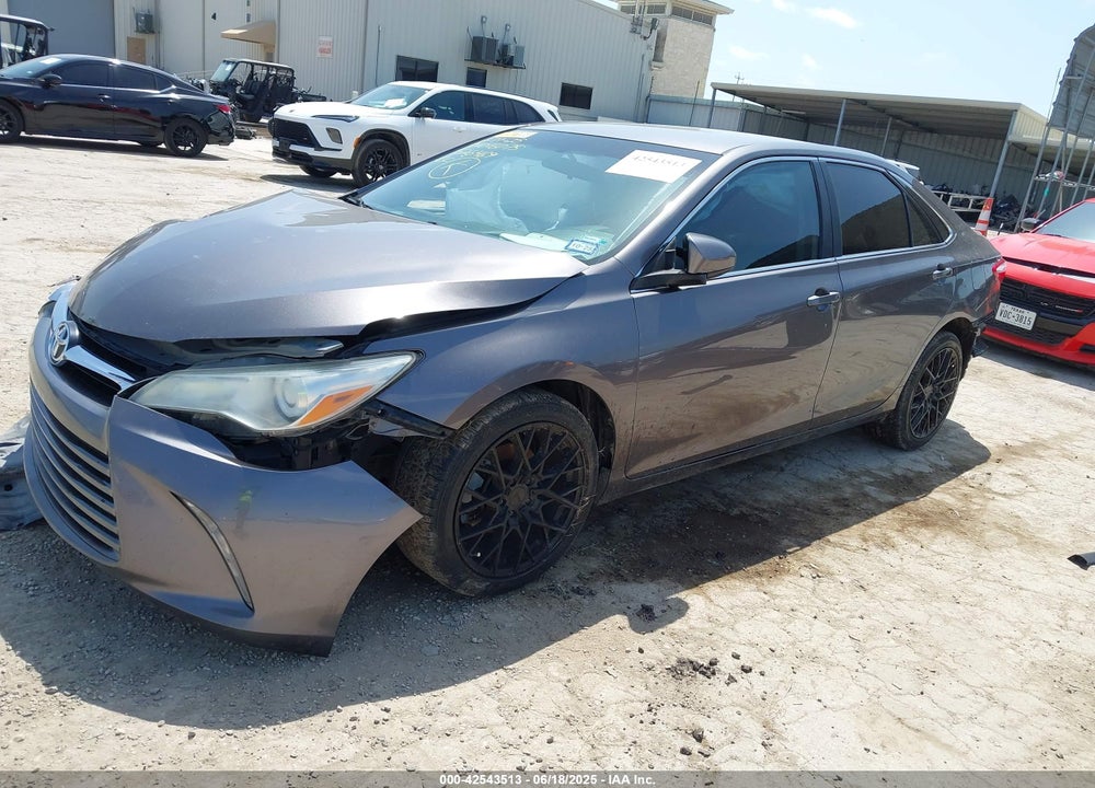 2016 TOYOTA CAMRY VIN: 4T4BF1FK3GR526469