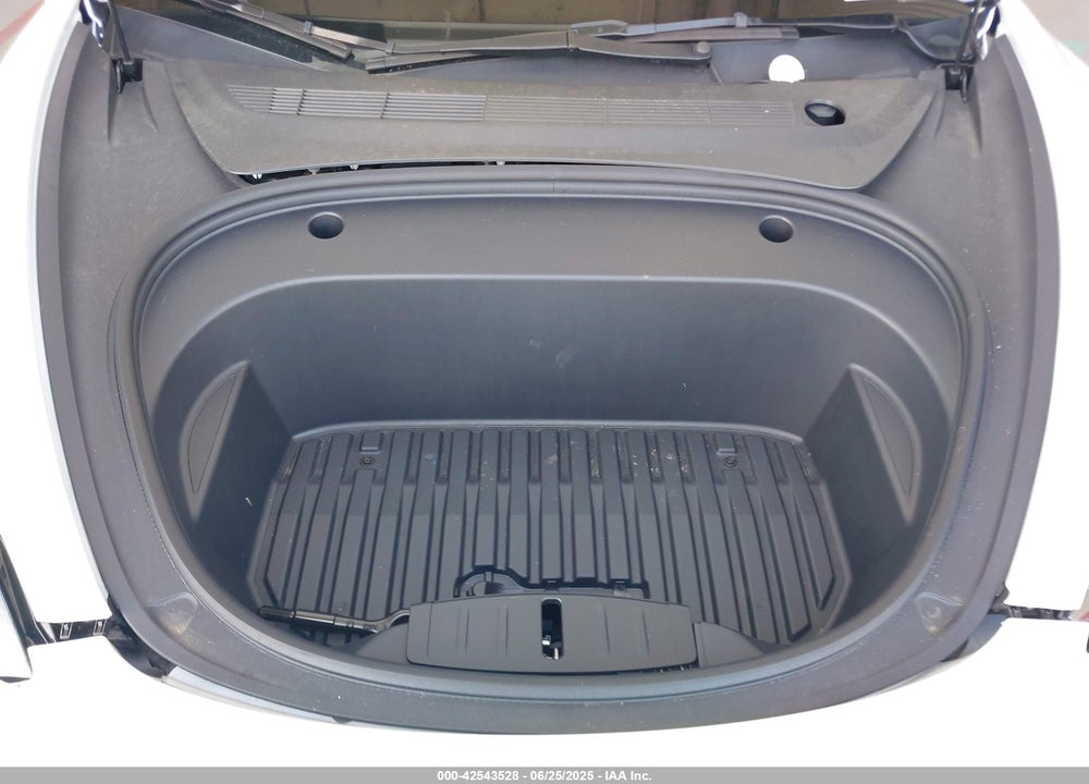 2023 TESLA MODEL 3 VIN: 5YJ3E1EAXPF606178