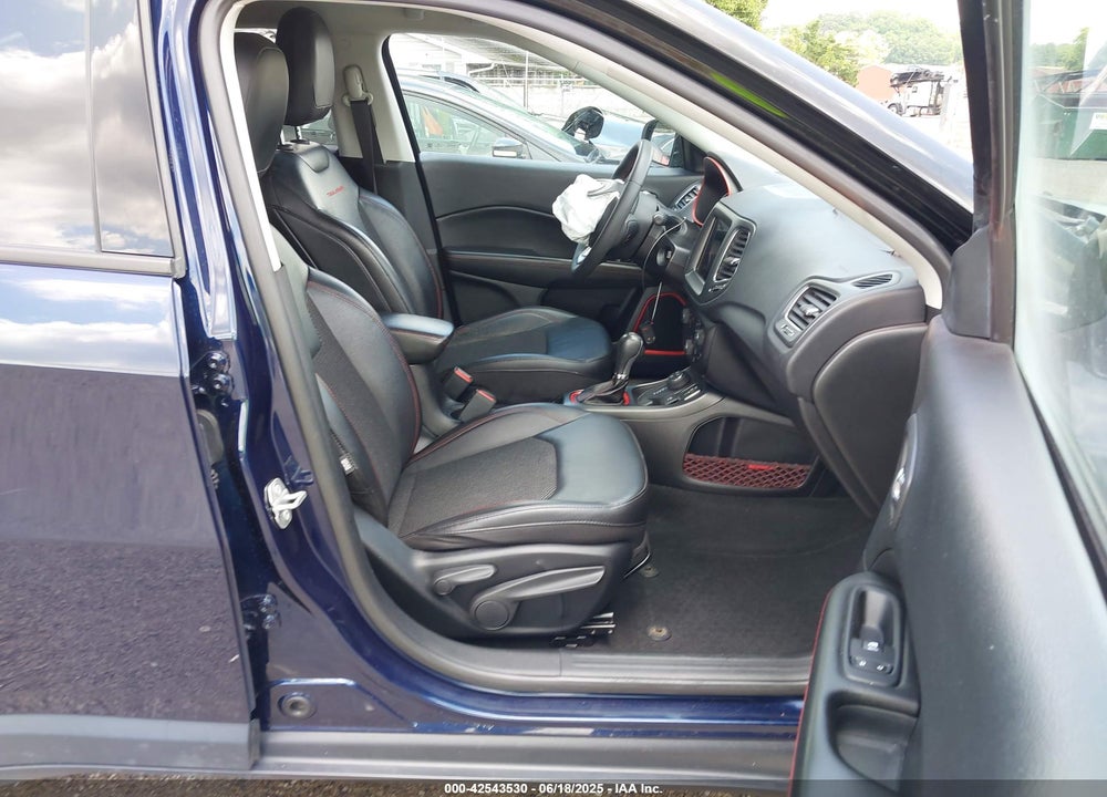 2021 JEEP COMPASS VIN: 3C4NJDDB0MT590442