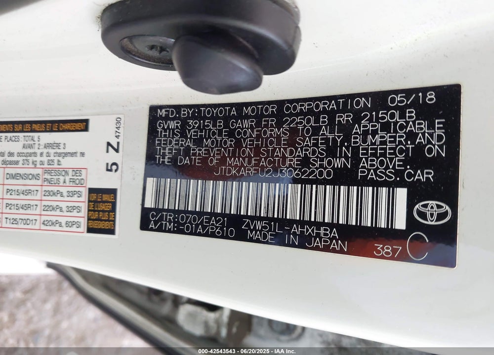2018 TOYOTA PRIUS VIN: JTDKARFU2J3062200
