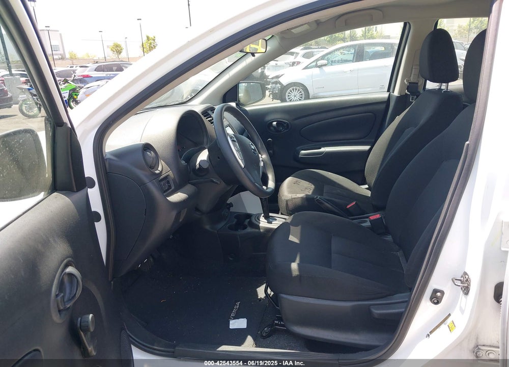 2019 NISSAN VERSA 1.6 S+ VIN: 3N1CN7APXKL801224