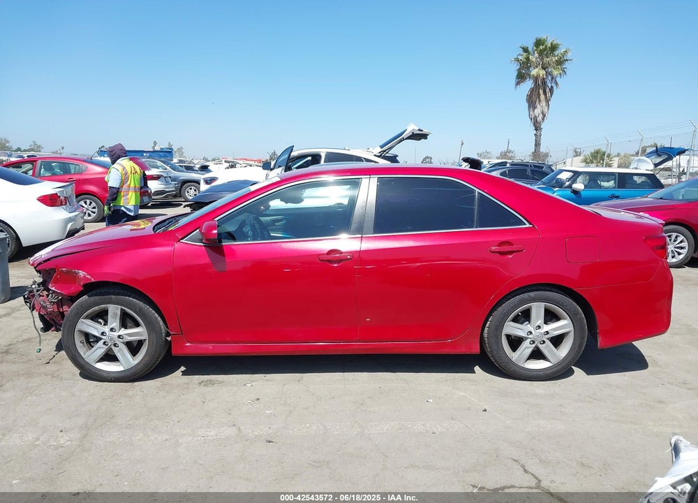 2013 TOYOTA CAMRY VIN: 4T1BF1FK2DU721758