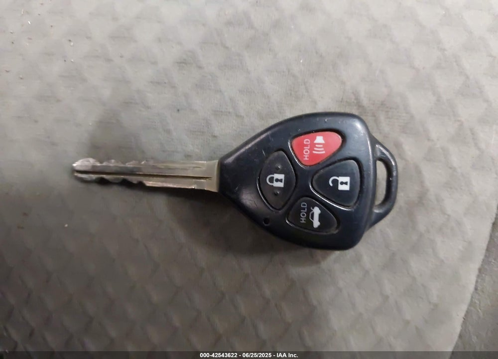 2008 TOYOTA CAMRY LE VIN: 4T4BE46K48R016668