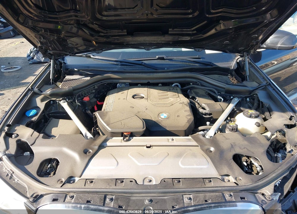 2021 BMW X3 VIN: 5UXTY5C08M9E22406