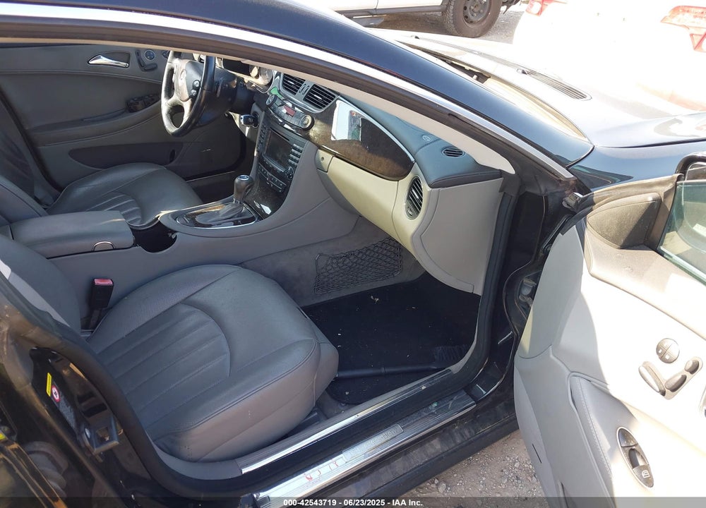 2007 MERCEDES-BENZ CLS 550 VIN: WDDDJ72X77A099959