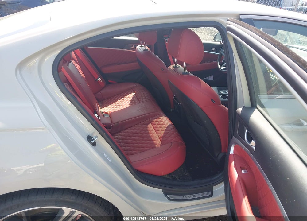 2024 GENESIS G70 VIN: KMTG54SE0RU138063