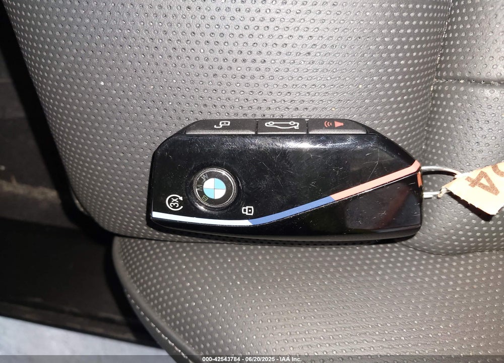 2025 BMW M5 VIN: WBS83FK04SCU11874