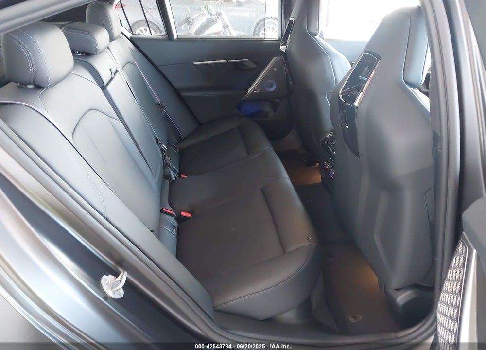 2025 BMW M5 VIN: WBS83FK04SCU11874