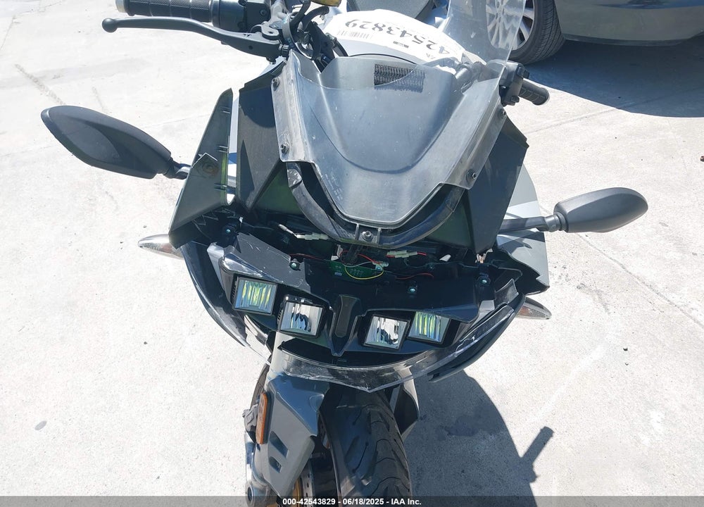 2021 ZERO MOTORCYCLES INC SR/S VIN: 538ZFBZ75MCL17947