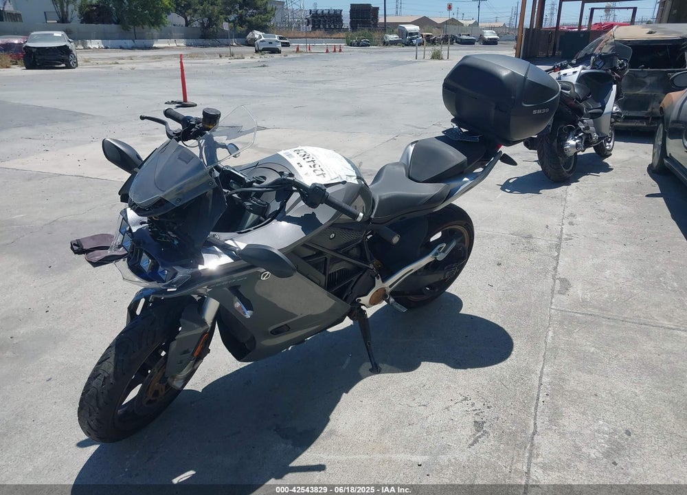2021 ZERO MOTORCYCLES INC SR/S VIN: 538ZFBZ75MCL17947