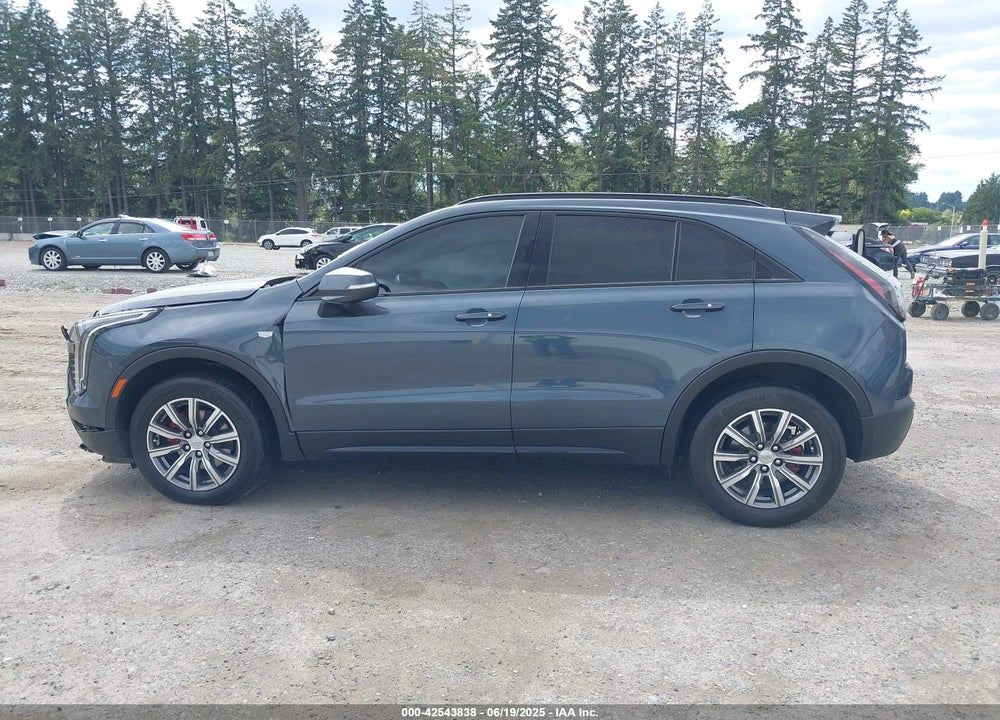 2021 CADILLAC XT4 VIN: 1GYFZFR40MF032839
