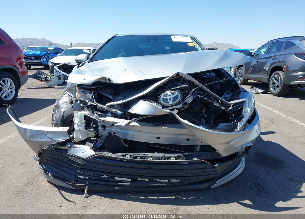2021 TOYOTA CAMRY VIN: 4T1C11AK4MU450020
