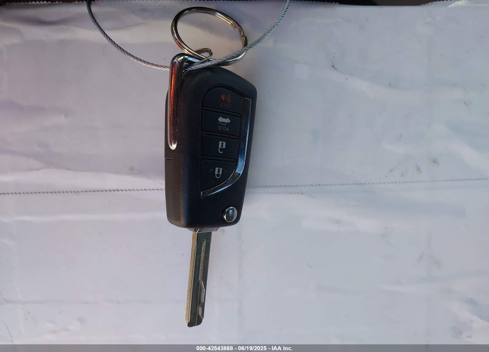 2021 TOYOTA CAMRY VIN: 4T1C11AK4MU450020